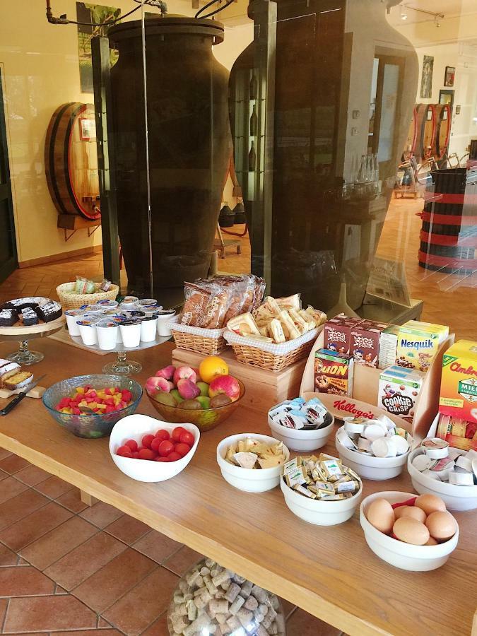 Seiterre Agriturismo Tenuta San Leone Valeggio sul Mincio Dış mekan fotoğraf