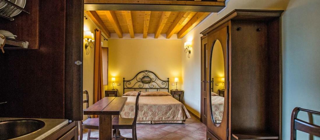 Seiterre Agriturismo Tenuta San Leone Valeggio sul Mincio Dış mekan fotoğraf
